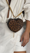 Bolso Manos Libre Corazón Leopardo