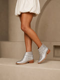 Botines de cuero color plata para mujer con inspiración western modelo Texas de Agua Luna
