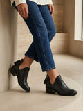 Botines Verona Pangolin color negro elaborados en cuero artesanal para mujer