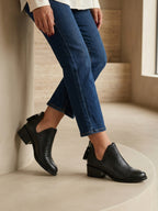 Botines Verona Pangolin color negro elaborados en cuero artesanal para mujer