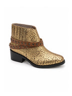 Botines de tacón para mujer elaborados en cuero color dorado estilo Texas