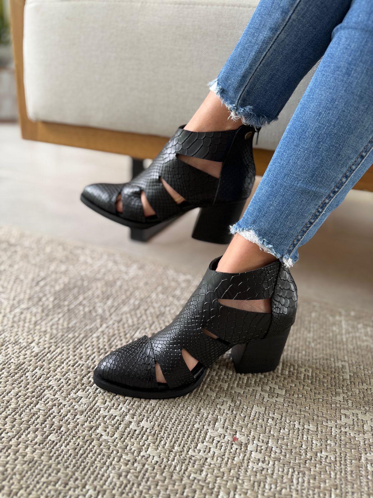 Semibotines Zafiro Negro