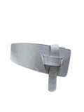 Fajón de 8 cm color plata con diseño elegante para complementar looks femeninos