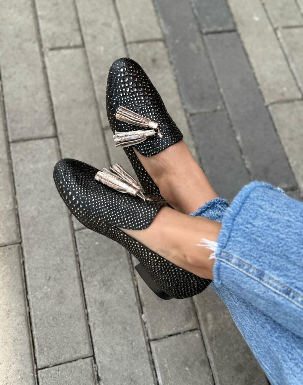 Mocasines Pompones Negro