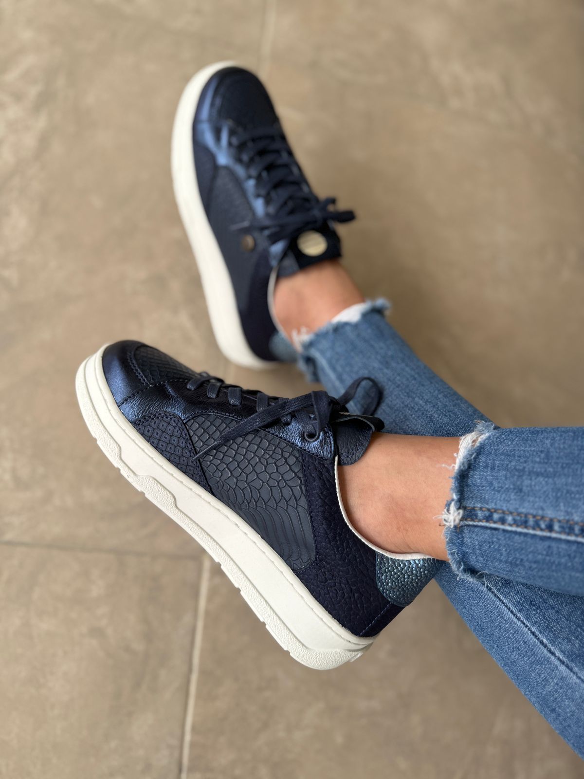 Tenis Cuero Alicante Azul