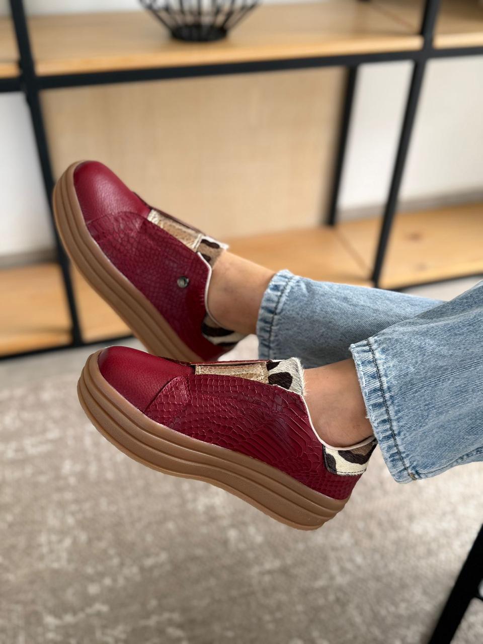 Tenis Cuero Dublin Vinotinto